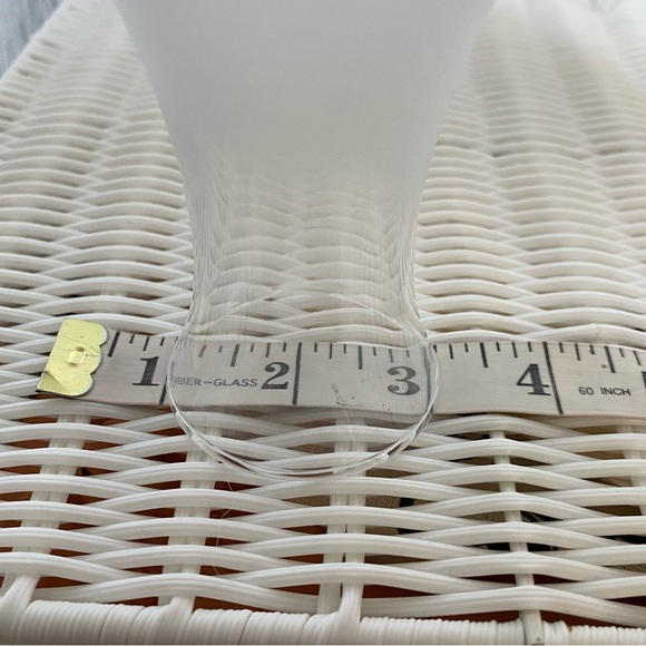 Chevrier Pettigrew Decorative Frosted Pastel Floral Glass and Jug Set - Picture 16 of 17